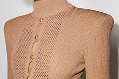 Fördelarna och egenskaperna hos stickade tyger.